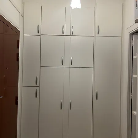 Small Cosy In Apartment Paris