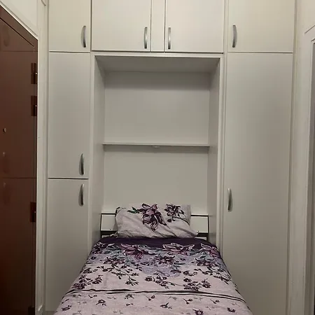 شقة Small Cosy In